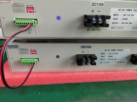 OEM Dostosowanie 19 cali Konwerterów prądu stałego RCT2000D Serii Wejście 110vdc Wyjście 110vdc 2200W D20-10-10