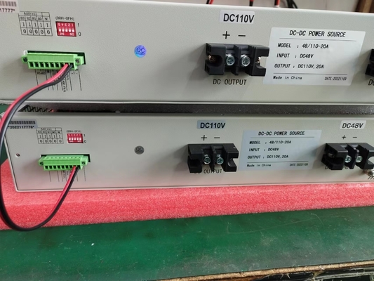 OEM ODM Konwertery prądu stałego 19 cali Rackmount RCT2000D Series Wpis 24vdc Wyjście 24vdc 1200W D50-14-14