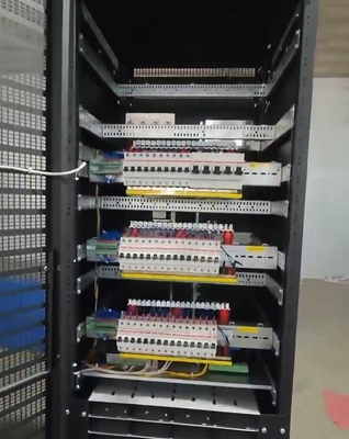 System Duży Niestandardowy 48V 1000A Duża Elektrownia FP2 49V 48kW 2-fazowy 240Vac 2L+N+PE