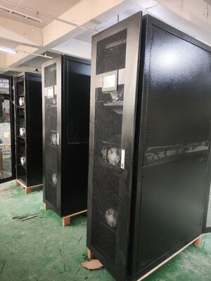 W rzędzie chłodzony powietrzem precyzyjne centrum danych HVAC R410A Chłodnicy 25.2KW