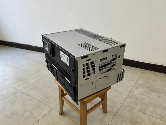 Specjalnie wykonany system zasilania FP2 48V 12KW 6KVA 230V SPD BD 5U z wbudowanymi gniazdkami wyprostowującym i wyprostowującym